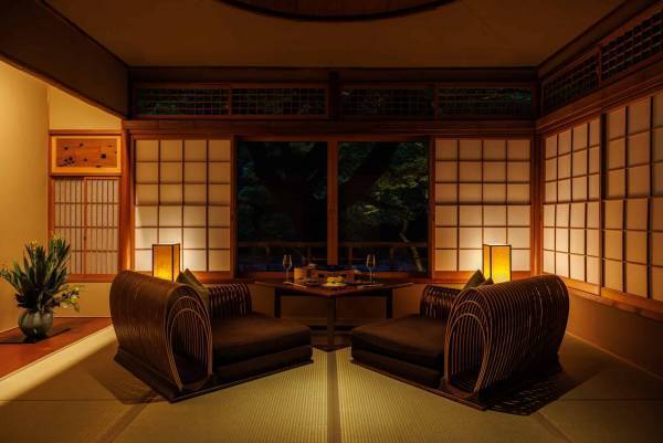 【星のや京都】冬の静かな奥嵐山でゆったりと過ごす「山眠る冬ごもり滞在」開催 ～練香づくりや貸し切り屋形舟で一服のお茶を楽しむ～｜期間：2022年12月15日～2023年3月10日