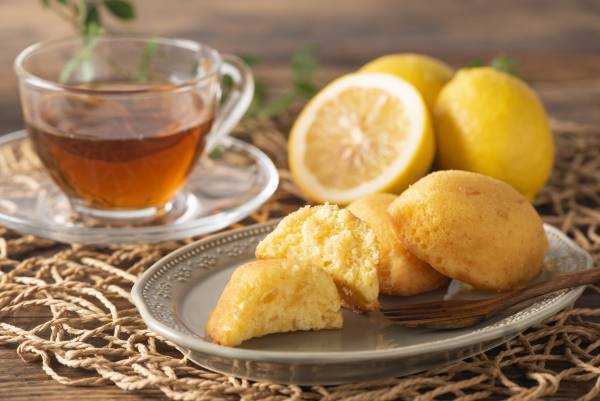 故郷への愛が、食べる人の心までも満たす「瀬戸内海の瀬戸田生まれ　島の檸檬ケーキ」（広島県）発売【久世福商店】