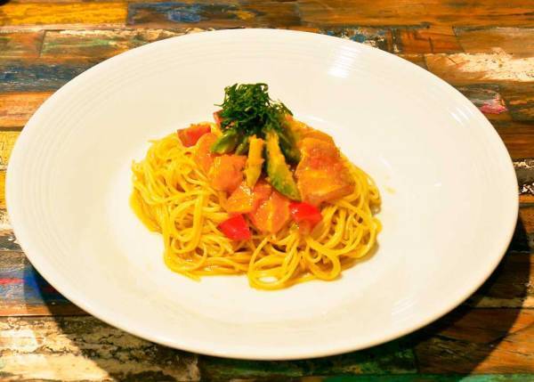 biid（ビード）【夏季限定】夏にピッタリ！江ノ島名物しらすの冷製パスタを堪能！