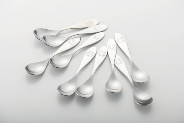 【JR東日本】E7系を始めとした人気新幹線の数量限定カトラリーセットが楽天市場にて取扱開始！