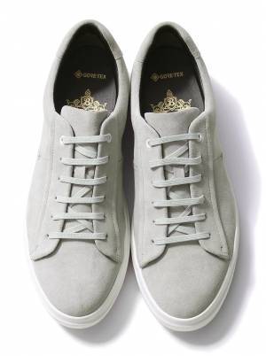 “ビジカジ”シューズに高機能防水を搭載～梅雨時期に！防水ビジネススニーカーを「マドラス社」とコラボ企画～