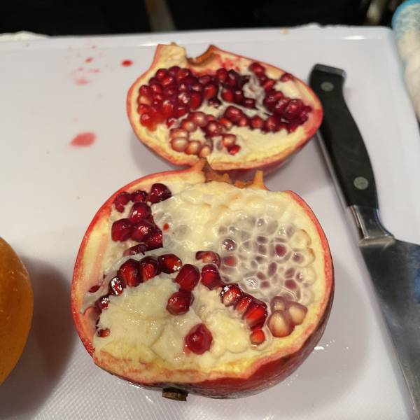 【カットフルーツの世界で一番に！】「フルーツ王トーキョー」が笹塚にオープン！