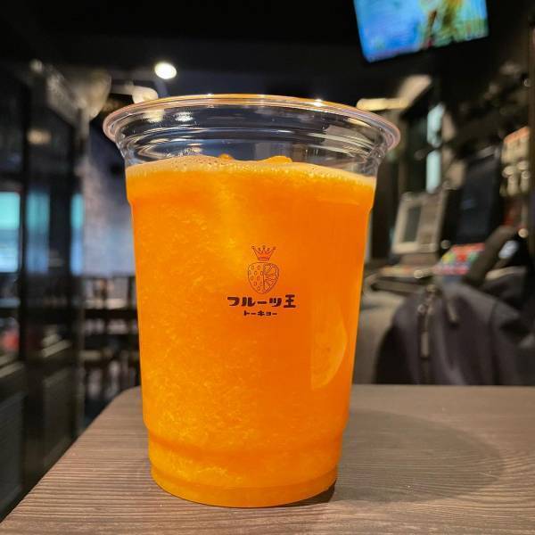 【カットフルーツの世界で一番に！】「フルーツ王トーキョー」が笹塚にオープン！