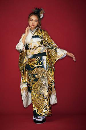 2023年 TAKAZENイメージモデル ＆ 2024年・2025年成人NEWスタイル発表！『TAKAZEN 大阪梅田本店』の情報をFindビューティで公開