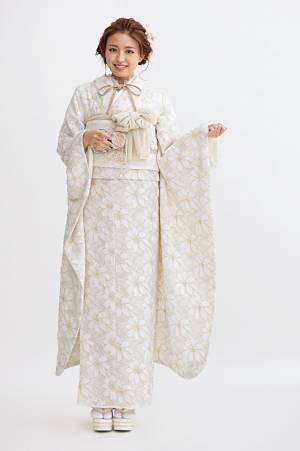 2023年 TAKAZENイメージモデル ＆ 2024年・2025年成人NEWスタイル発表！『TAKAZEN 大阪梅田本店』の情報をFindビューティで公開