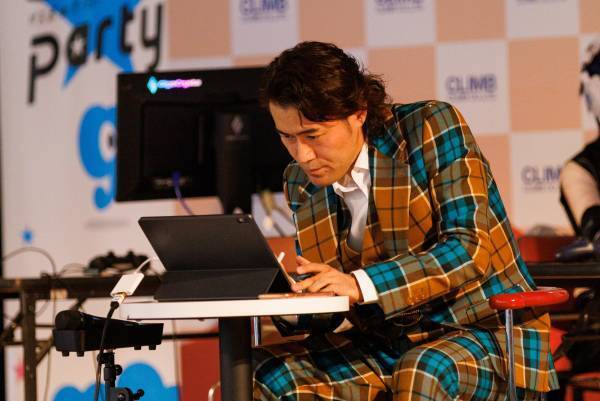 奈良市の歴史建築「藤間家住宅」にインスパイアされた、TAKUROMAN新作NFTアートを発表