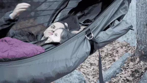 革命的なキャンプギアのクラウドファンディングを開始後、たった10時間で応援購入額5,000,000円を突破しました！