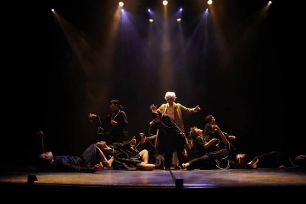 ダンサー・コレオグラファーである尾沢奈津子率いる団体・N-Trance Fishの最新作！『YELL —乾いた世界でエールを叫べー』上演決定　カンフェティにてチケット発売！