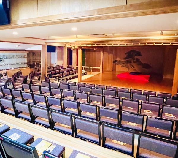 大河ドラマの舞台・鎌倉の能舞台で楽しむ落語　『三遊亭兼好@能舞台』開催決定　カンフェティでチケット発売