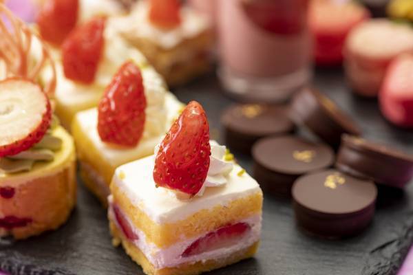 美らイチゴ✖コラボ企画 『美らイチゴ＆サザンデザートブッフェ』