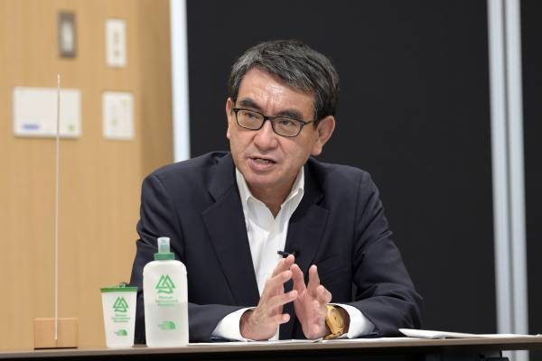 河野太郎 大会名誉会長、湘南国際マラソン参加ランナーにエール！世界初の試み、ゴミを出さずSDGs推進にチャレンジ！