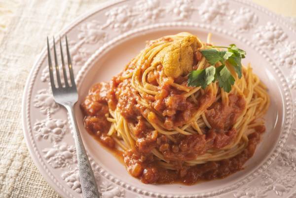 海を感じる磯の香り≪春夏限定≫うにとトマトのパスタソース発売！【サンクゼール】