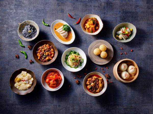 人気のホテルバイキングを1人3,000円以上お得に食べれる方法を伝授します！ ” 大阪いらっしゃいキャンペーン2021 ”【ハイヤーで行く忘年会・新年会日帰りパック】豪華な料理とハイヤーで送迎が付いた安心パックを発売。大阪・兵庫・京都・奈良・和歌山の皆さん2月28日迄OKです。