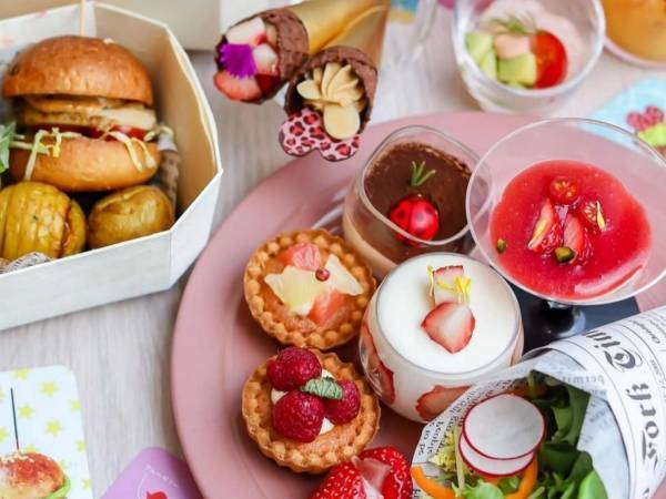 人気のホテルバイキングを1人3,000円以上お得に食べれる方法を伝授します！ ” 大阪いらっしゃいキャンペーン2021 ”【ハイヤーで行く忘年会・新年会日帰りパック】豪華な料理とハイヤーで送迎が付いた安心パックを発売。大阪・兵庫・京都・奈良・和歌山の皆さん2月28日迄OKです。