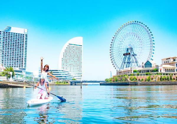 biid（ビード）【横浜 シルバーウィークおすすめスポット】みなとみらいの海上施設「カフェ＆バー ヘミングウェイ横浜」でお得にBBQやお食事を満喫！