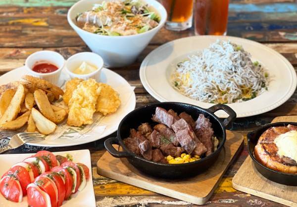 biid（ビード）【横浜 シルバーウィークおすすめスポット】みなとみらいの海上施設「カフェ＆バー ヘミングウェイ横浜」でお得にBBQやお食事を満喫！