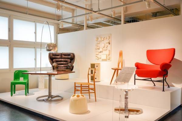 【北海道 東川町】家具の黄金期「ミッドセンチュリー」。その織田コレクション展を3つ同時に開催中