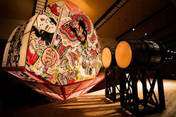 【青森屋】6名のねぶた師の作品と青森の四大祭りを楽しめるショー会場「みちのく祭りや」1月21日予約受付開始｜オープン日：2022年4月1日