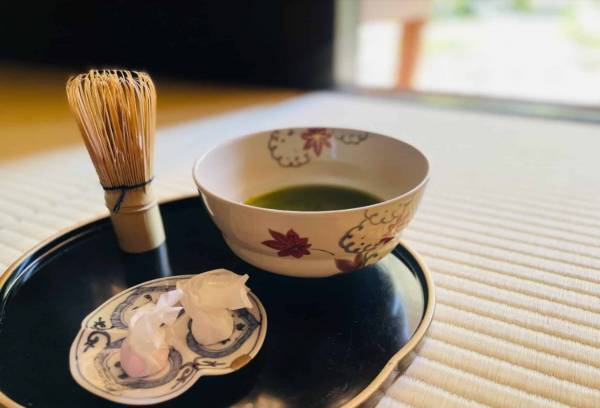 【界 加賀】国の有形文化財である茶室で紅葉を眺めながら、初めての方でも気軽に楽しめるお茶会「加賀紅葉いっぷく茶会」を開催｜期間：2022年11月1日～11月30日