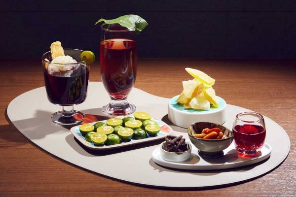 【リゾナーレ小浜島】冬のビーチを満喫！お酒と沖縄の食材を味わう 「ナイトビーチBar」登場｜期間：2023年2月1日～28日