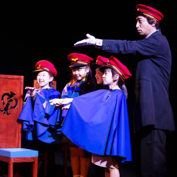子どもたちが俳優と一緒に舞台をつくる　体験する童話劇『銀河鉄道の夜』上演決定　カンフェティでチケット発売