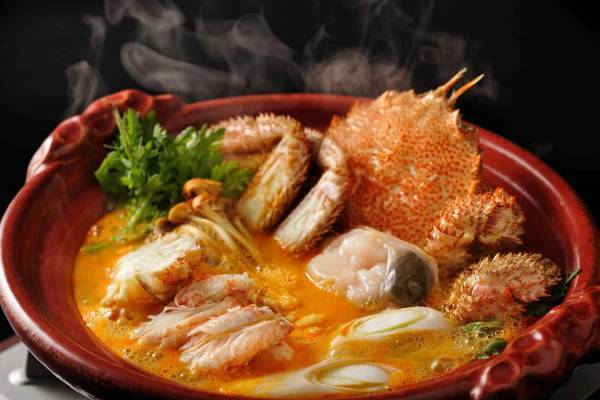 【界 ポロト】ポロト湖の懐にひたる、とんがり湯小屋の宿「界 ポロト」 2022年1月14日開業