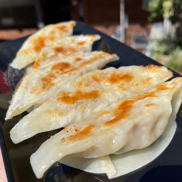 【レストラン＆キッチンカー】他にない餃子！「よね家の餃子」が読売ランド前 にオープン！