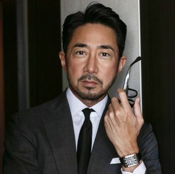 DRESSTERIOR（ドレステリア） ファッションディレクター・干場義雅氏とのスペシャルなカプセルコレクションを発売