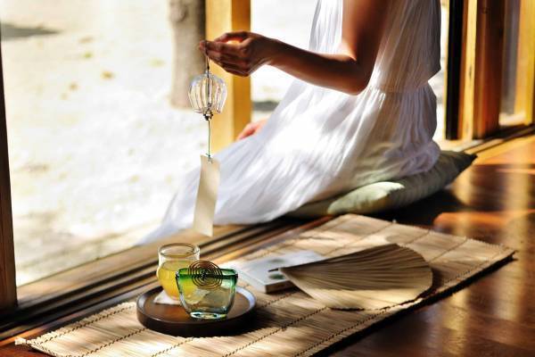 【星のや竹富島】伝統的な家屋で、島に吹く心地よい風を体感する「柔風(やふぁかじ)なごみ滞在」実施｜期間：2022年6月1日～8月31日