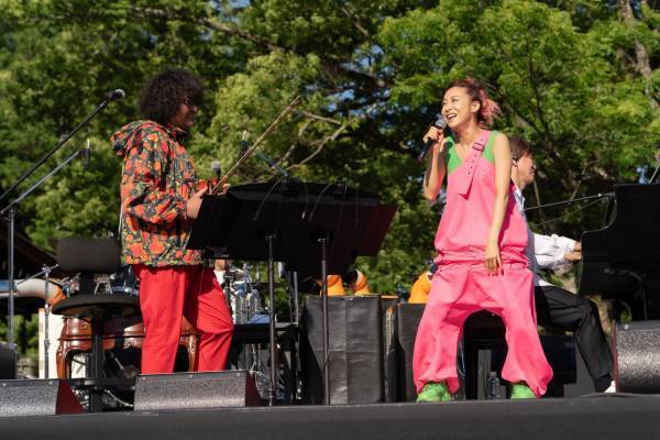 『葉加瀬太郎 音楽祭2022』、3年ぶりに京都・上賀茂神社で開催「世界中を探しても、こんなに幸せなバイオリニストはいない」