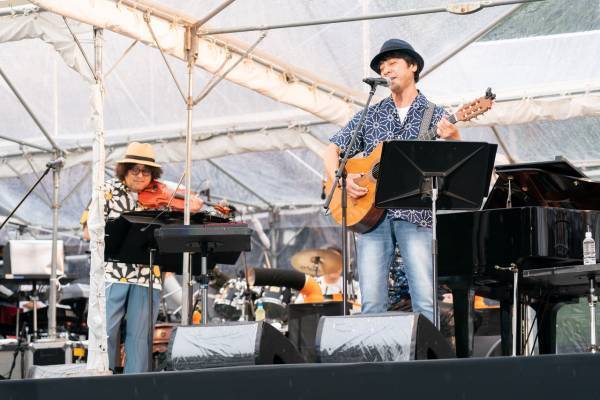 『葉加瀬太郎 音楽祭2022』、3年ぶりに京都・上賀茂神社で開催「世界中を探しても、こんなに幸せなバイオリニストはいない」