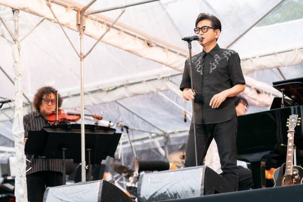 『葉加瀬太郎 音楽祭2022』、3年ぶりに京都・上賀茂神社で開催「世界中を探しても、こんなに幸せなバイオリニストはいない」