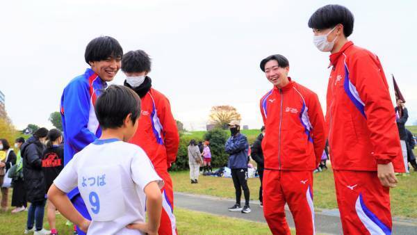 大阪国際大学・大阪国際大学短期大学部  陸上競技部の「全員駅伝」