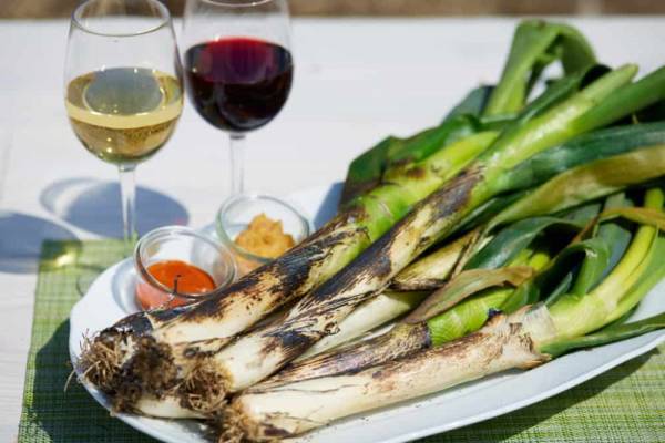 【リゾナーレ那須】旬のねぎを目前で豪快に焼き上げ、栃木県内のワイナリーで造られるワインとのペアリングも楽しめる「ねぎフェス」初開催｜期間：2022年11月1日～30日