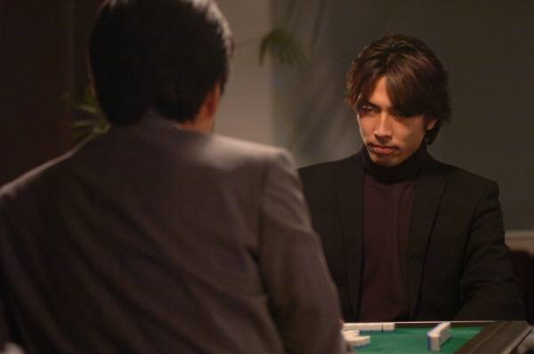 天獅子悦也原作による人気コミックを袴田吉彦主演で実写化 麻雀Vシネマ「高レート裏麻雀列伝 むこうぶち」シリーズ10作品 2月10日（木）からBS12 トゥエルビで放送スタート