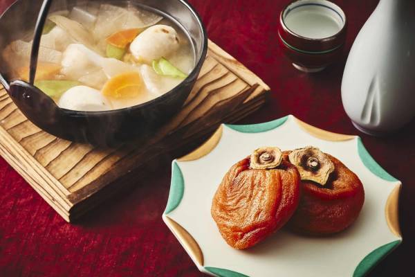 【磐梯山温泉ホテル】赤べこの提灯＆赤べこがひく屋台が並ぶフォトジェニックな空間で、福島の地酒や秋の味覚を楽しむ「赤べこ秋祭り」開催｜期間：2022年9月17日～11月23日