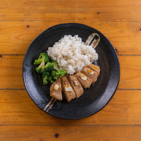 パーソナルジム REAL WORKOUT がボディメイクをサポートする宅配お弁当サービス「WORKOUT FOOD」をリリース！