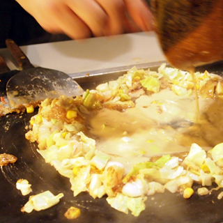 ８月23日(火)・24日（水）、水上バス貸切クルーズ「昭和の面影を残す佃島散策と『もんじゃ』の昼食」で暑気払い！