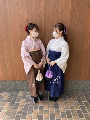 【平日特典キャンペーン】袴レンタルに可愛いレース衿無料サービス。大好評につき5月10日まで実施。