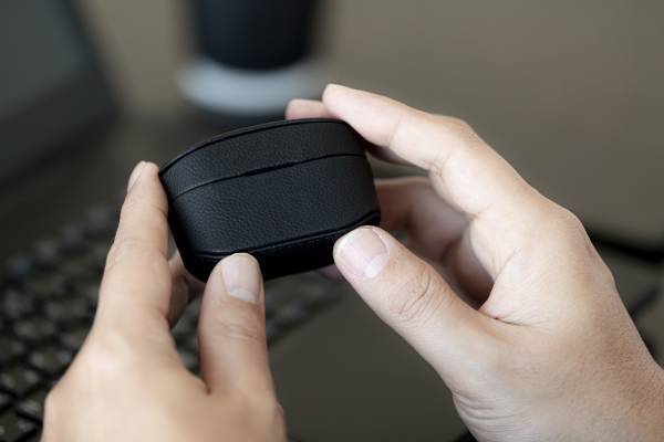 「極上の使いごこち」を目指したSONY WF-1000XM4対応ケース クラウドファンディングGREEN FUNDINGで3月8日開始