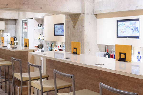 秋葉原駅より徒歩2分！キャストさんもアニメや漫画・ゲーム好き！プロの声優を目指している女の子に出会えるかも！？『声優のたまご』の情報をFindグルメで公開