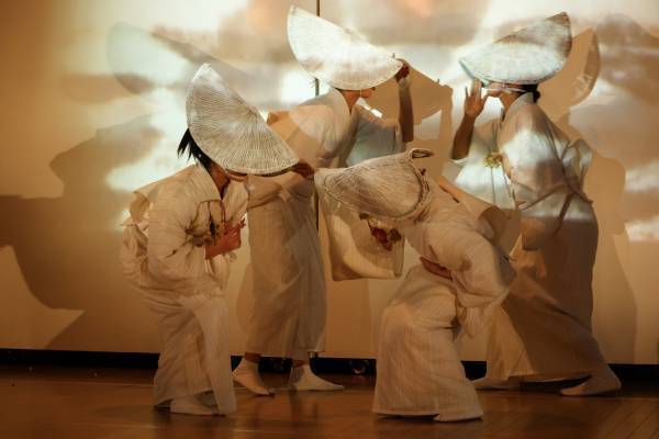 富山県の伝統行事から着想　世田谷シルク 第13回公演『春夏秋冬』ビジュアル解禁　カンフェティでチケット発売