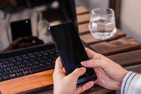 あなたの旅が子どもたちの支援に 国連WFP協会主催レッドカップキャンペーンへ参画