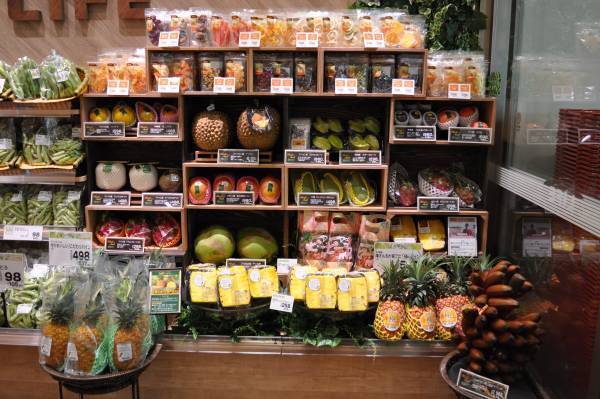 『ライフらしさ』を詰め込み、衣食住がそろって２年ぶりに復活！　12/7（水）、「ライフ初芝店」を建て替え改装オープン！