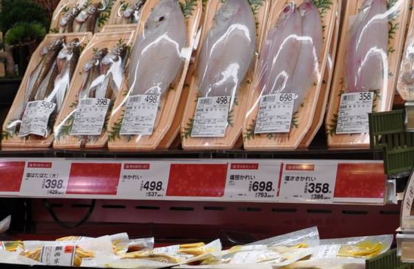 『ライフらしさ』を詰め込み、衣食住がそろって２年ぶりに復活！　12/7（水）、「ライフ初芝店」を建て替え改装オープン！