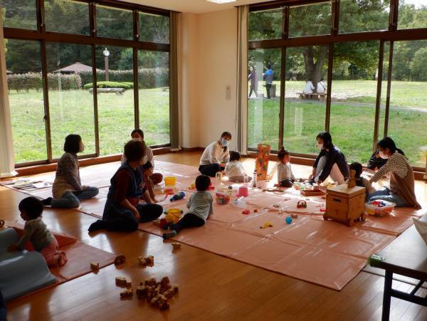 小山内裏公園どんぐり分校【いきいき交流の集い：11月】