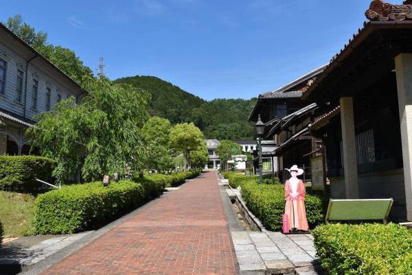 明治村でエモい夏。金魚をテーマに「明治の”涼”」を楽しむ ファミリー・カップル向け、リアル謎解きゲーム8/1(月)から リアル謎解きゲーム×博物館明治村 「新種のきんぎょ！？明治錦誕生秘話―このきんぎょ おりがみつき―」