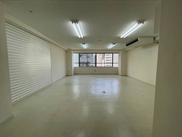 【オフィスDIY】DIYチームビルディングで作ったスケルトンオフィス東京のオフィスが完成しました！社員自らの手で作り上げるオフィスのご提案。