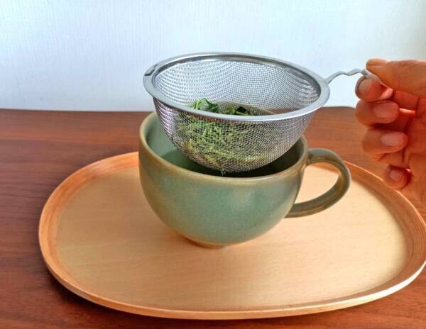 お茶の葉から生まれたマグカップで、心地よいティーライフをお楽しみください。