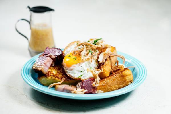 MUSTARD™ HOTEL SHIBUYAにて ハンバーガービストロ「Chillmatic」の 朝食メニュー付き宿泊プランが7月1日（金）から登場